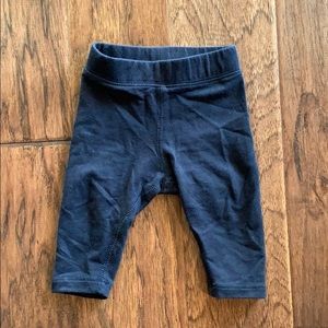 Cozy baby leggings from Primary